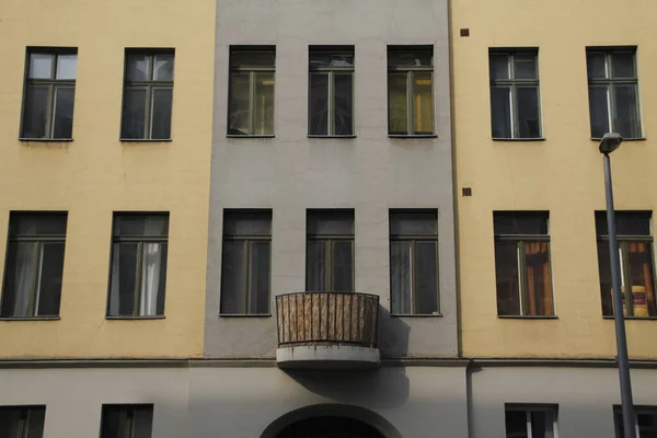 Blok Apartamentów Centrum Berlina — Zdjęcie stockowe