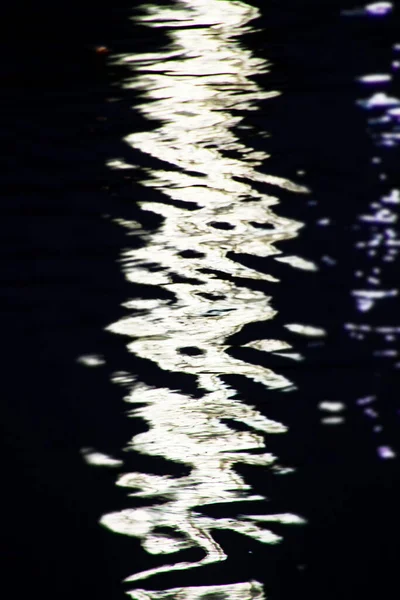Отражения Поверхности Воды — стоковое фото