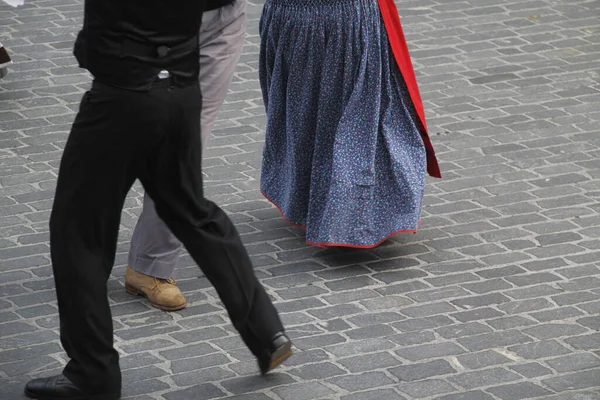 街头音乐节上的葡萄牙民间舞蹈 — 图库照片