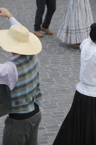 Portekizliler Sokak Festivalinde Dans Ediyorlar — Stok fotoğraf