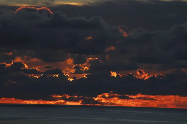 Crépuscule Dans Mer Dans Une Journée Été — Photo