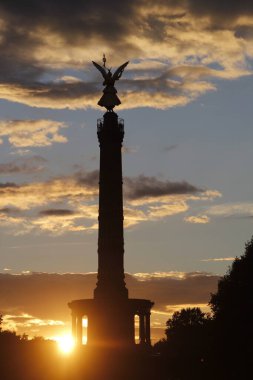 Zafer Sütunu Charlottenburg, Berlin 'de