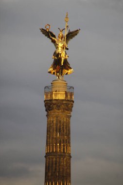 Zafer Sütunu Charlottenburg, Berlin 'de