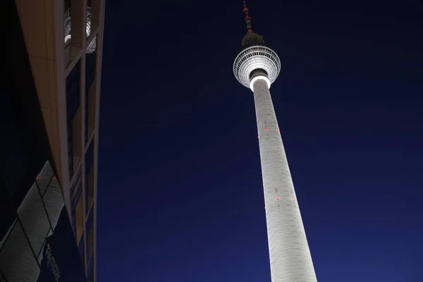 Τηλεοπτικός Πύργος Στην Alexanderplatz Βερολίνο — Φωτογραφία Αρχείου