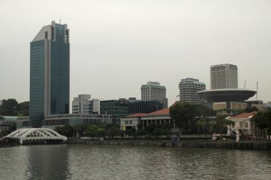 Singapur şehir merkezi manzarası