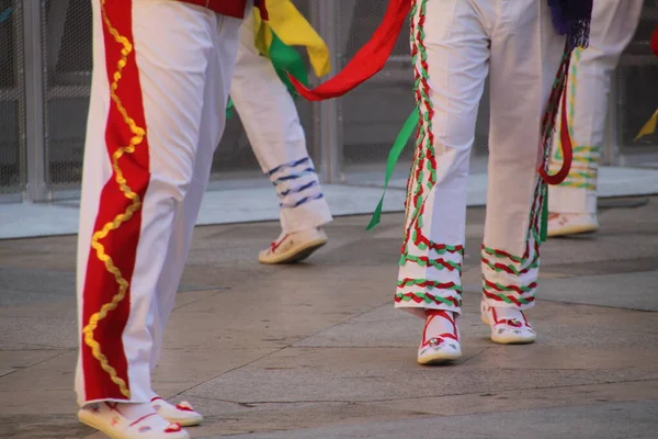 Tradycyjny Taniec Baskijski Festiwalu Folkowym — Zdjęcie stockowe