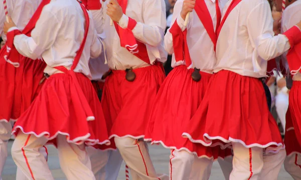 Traditioneller Baskischer Tanz Auf Einem Volksfest — Stockfoto