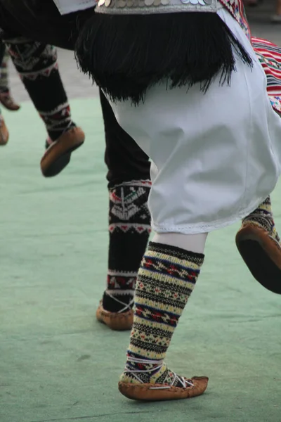 Serbischer Volkstanz Auf Einem Straßenfest — Stockfoto