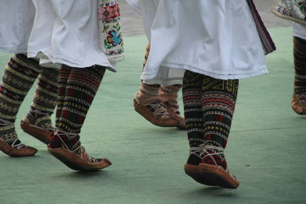 Sırp Halk Dansları Bir Sokak Festivalinde — Stok fotoğraf