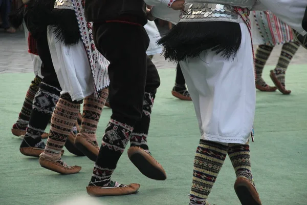 Σερβικός Λαϊκός Χορός Φεστιβάλ Δρόμου — Φωτογραφία Αρχείου