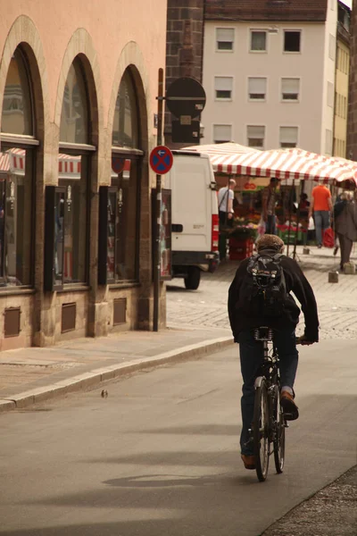 Radfahren Einer Städtischen Umgebung — Stockfoto