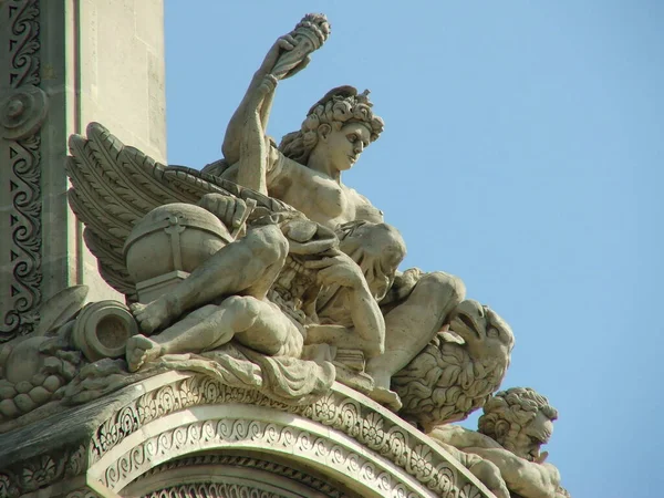 Konstnärlig Staty Centrala Paris — Stockfoto