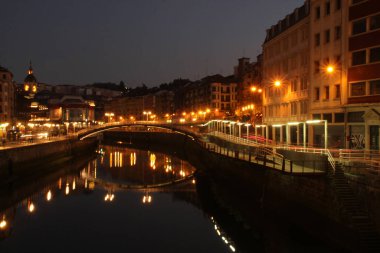 Bilbao şehrinde şehir manzarası