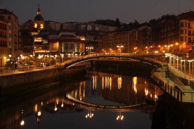 Bilbao şehrinde şehir manzarası