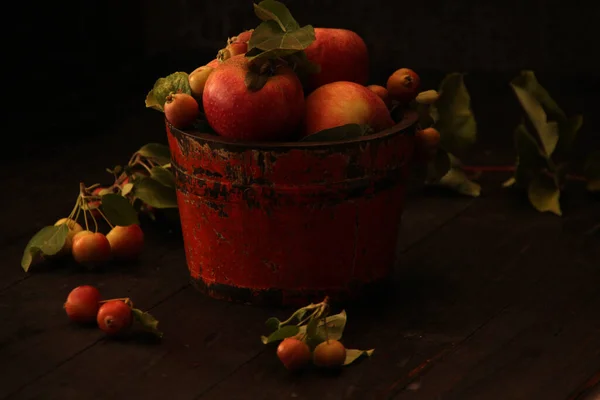 Красные Яблоки Столе — стоковое фото