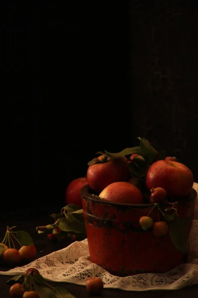 Červená Jablka Stole — Stock fotografie