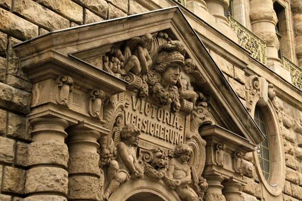 Skulptur Einem Gebäude Berlin — Stockfoto