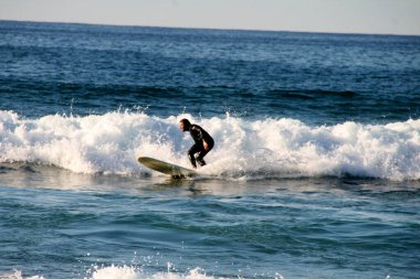 Bask ülkesinde sörf yapmak