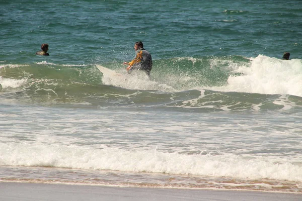 Surf Sulle Rive Dei Paesi Baschi — Foto Stock