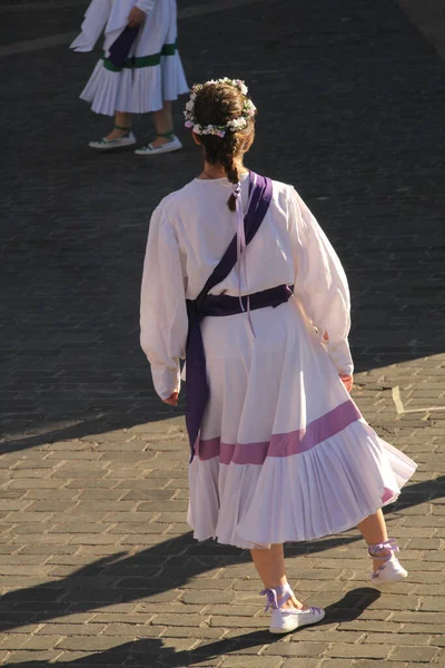 Traditioneller Baskischer Tanz Auf Einem Volksfest — Stockfoto