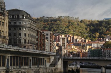 Bilbao şehrinde bina