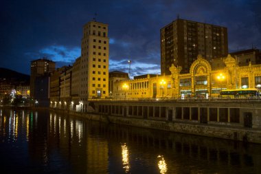 Bilbao şehrinin şehir manzarası