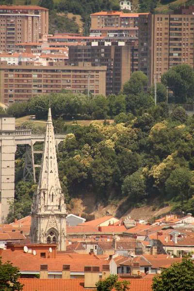 Budynek Dzielnicy Bilbao — Zdjęcie stockowe