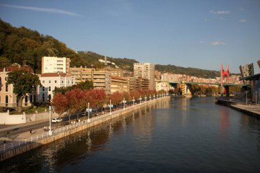 Bilbao mahallesinde bir bina.