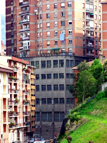 Edificio Quartiere Bilbao — Foto Stock