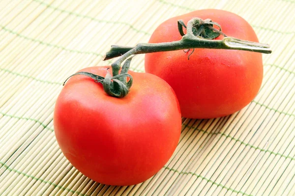 Tomates Uma Mesa — Fotografia de Stock