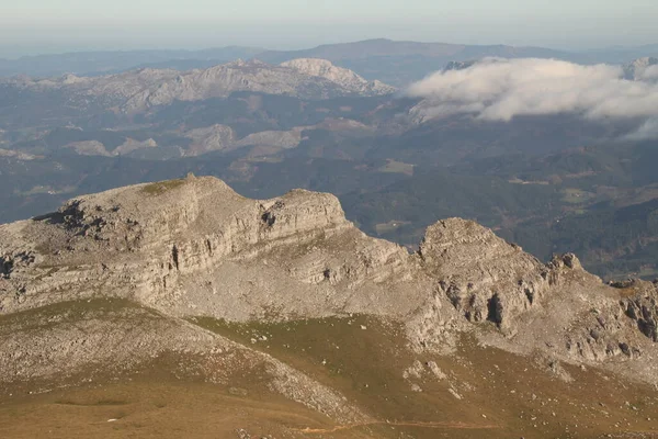 Paisagem Nas Montanhas País Basco — Fotografia de Stock