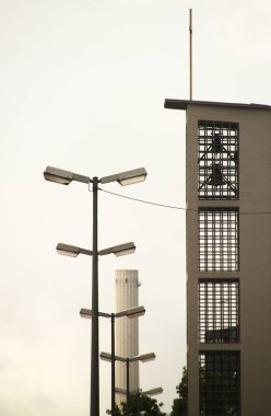 Frankfurt şehir merkezinde bir bina.