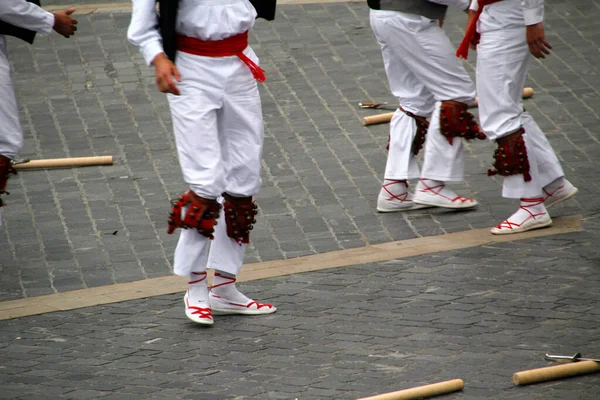 Dança Basca Tradicional Festival Folclórico — Fotografia de Stock