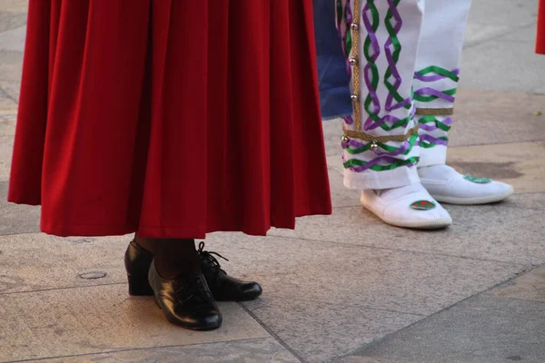 Tarian Tradisional Basque Dalam Festival Rakyat — Stok Foto