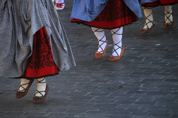 Tradiční Baskický Tanec Folkovém Festivalu — Stock fotografie