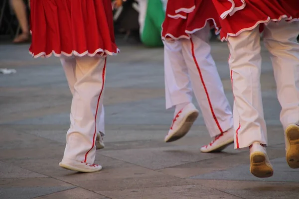 Dança Basca Tradicional Festival Folclórico — Fotografia de Stock