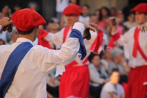 Traditioneller Baskischer Tanz Auf Einem Volksfest — Stockfoto