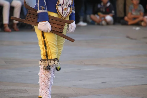 Dança Basca Tradicional Festival Folclórico — Fotografia de Stock