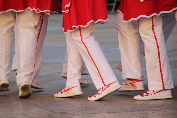 Dança Basca Tradicional Festival Folclórico — Fotografia de Stock