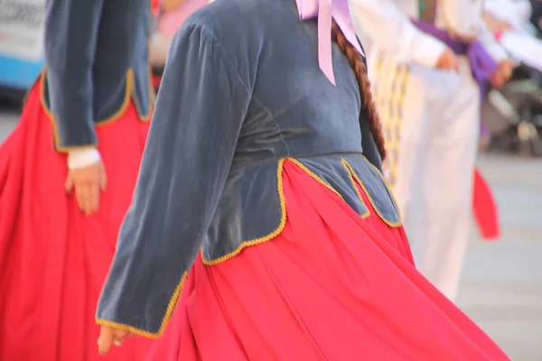 Danse Basque Traditionnelle Dans Festival Folklorique — Photo