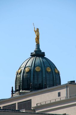 Berlin şehir merkezinde bina.