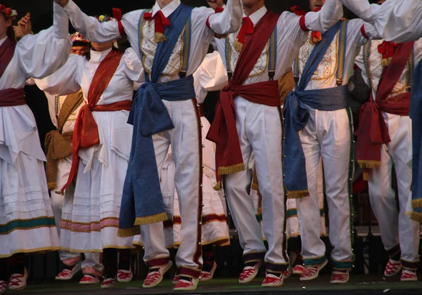 Παραδοσιακός Χορός Basque Ένα Λαϊκό Φεστιβάλ — Φωτογραφία Αρχείου