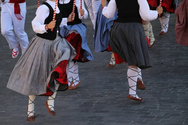 Παραδοσιακός Χορός Basque Ένα Λαϊκό Φεστιβάλ — Φωτογραφία Αρχείου