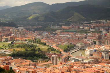 Bilbao şehrinin şehir manzarası