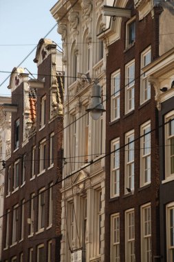 Amsterdam şehir merkezinde mimarlık