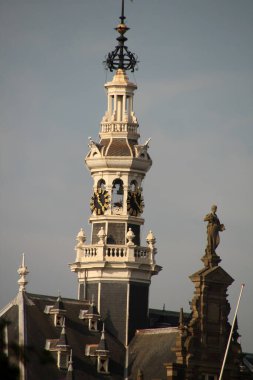 Amsterdam şehir merkezinde mimarlık