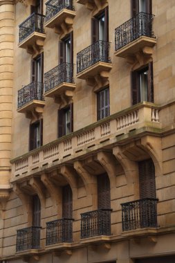 San Sebastian şehrinde bina