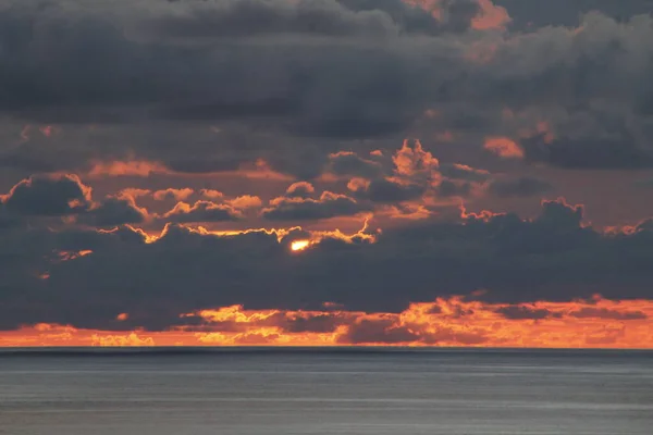 Crépuscule Dans Mer Dans Une Journée Été — Photo