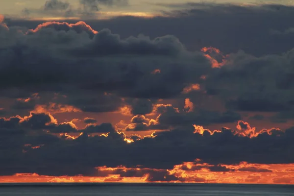 Crépuscule Dans Mer Dans Une Journée Été — Photo