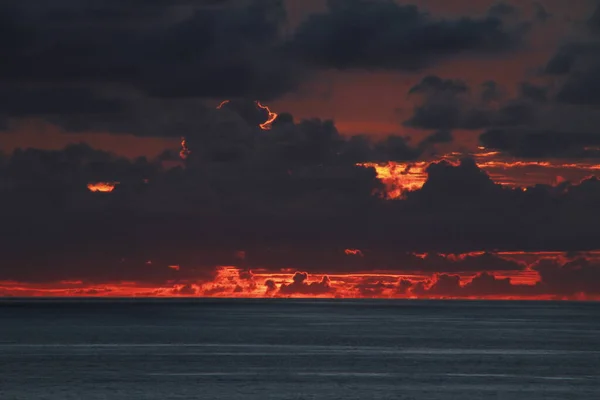 Crépuscule Dans Mer Dans Une Journée Été — Photo